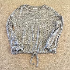 love,fire: Gray Sweater Size: Medium